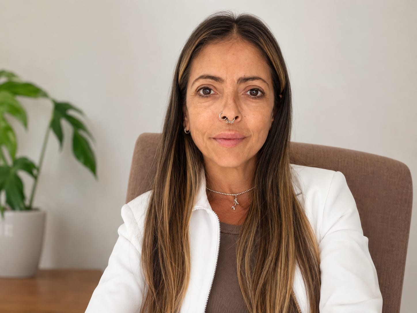 Retrato de Adriana Cuevas, fundadora da Impaktur
